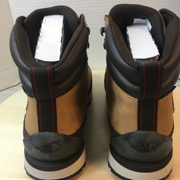 New The North Face Mens 8.5 Back To Berkeley IV WP Hiking Boots Brown NEW!